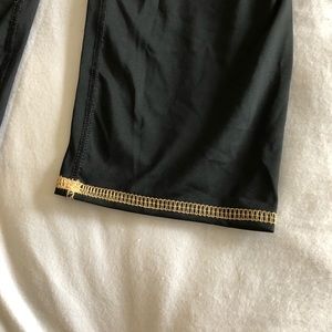 Teeki goddess capri pants